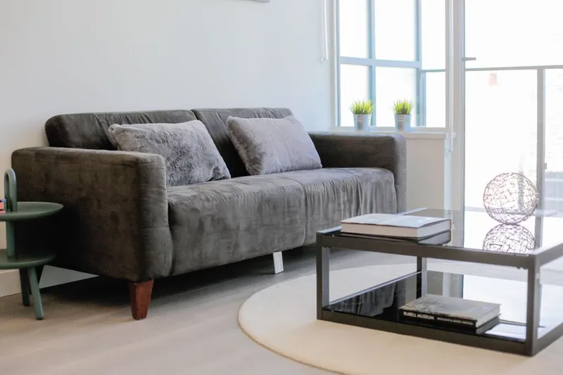 4001 6537 TELFORD AVENUE - photo 2 of 20