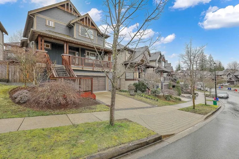 22920 GILBERT DRIVE - photo 3 of 25