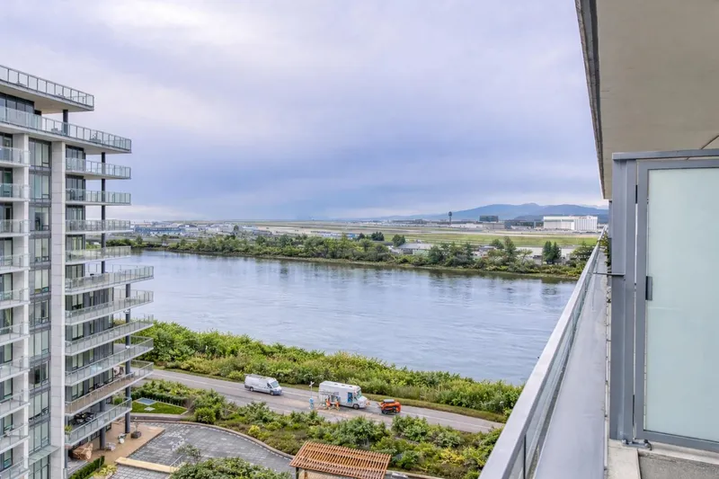 912 6833 PEARSON WAY - photo 1 of 25