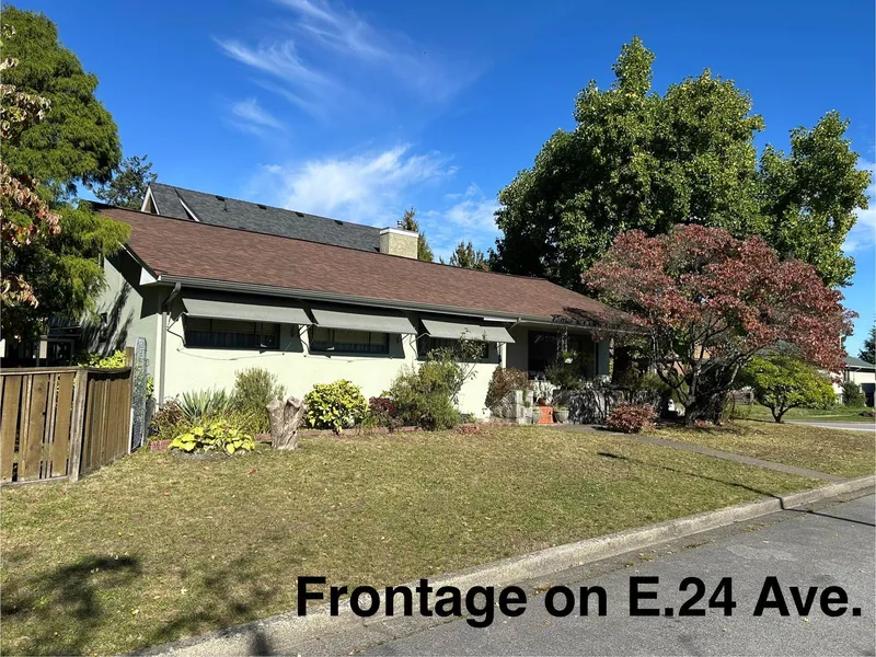 3625 E 24TH AVENUE - photo 2 of 20