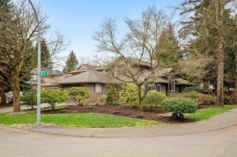 9329 207A STREET - photo 2 of 25