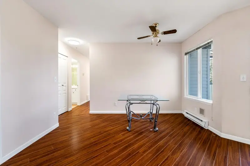 402 7139 18TH AVENUE - photo 4 of 23