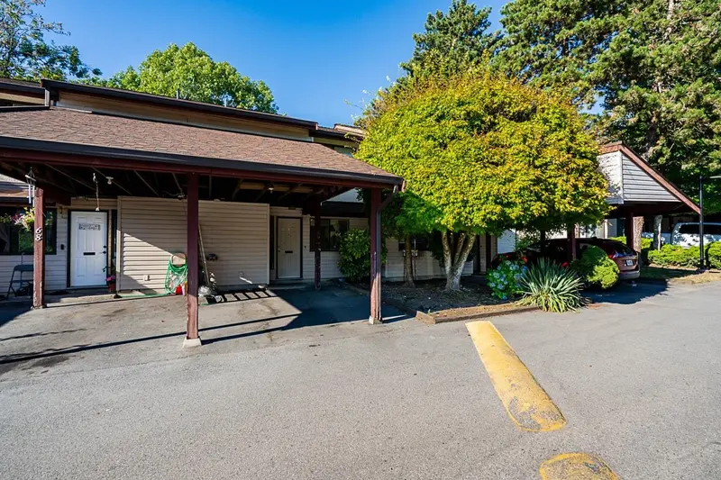 69 13880 74 AVENUE - photo 3 of 21