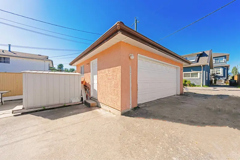 75 E 56TH AVENUE - photo 4 of 25