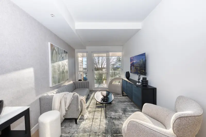 358 422 E 3RD STREET - photo 2 of 25