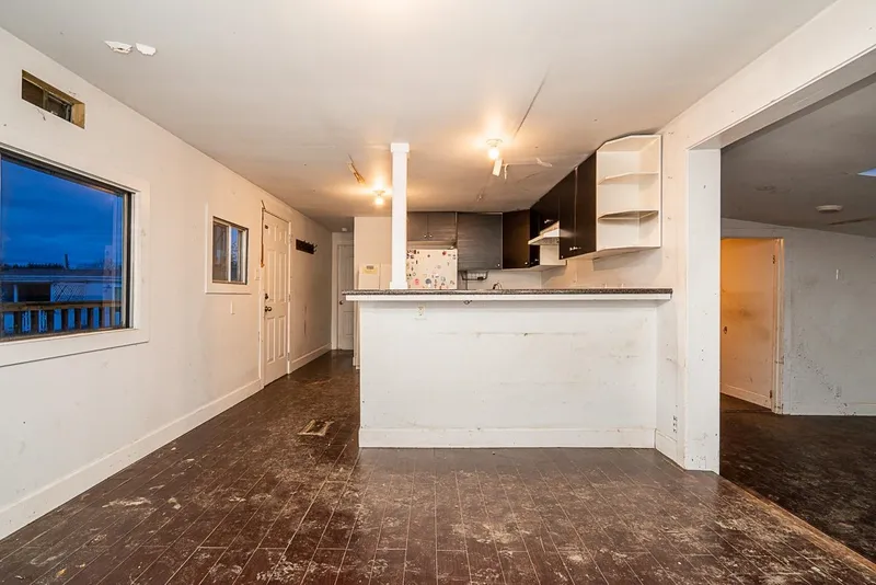 54 26892 FRASER HIGHWAY - photo 4 of 24