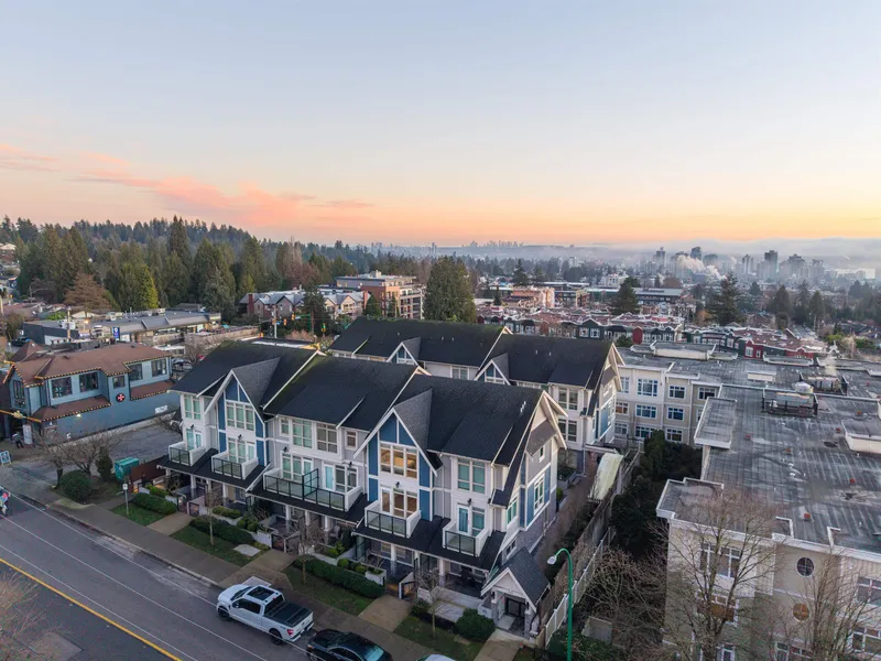 1 115 W QUEENS ROAD - photo 2 of 25