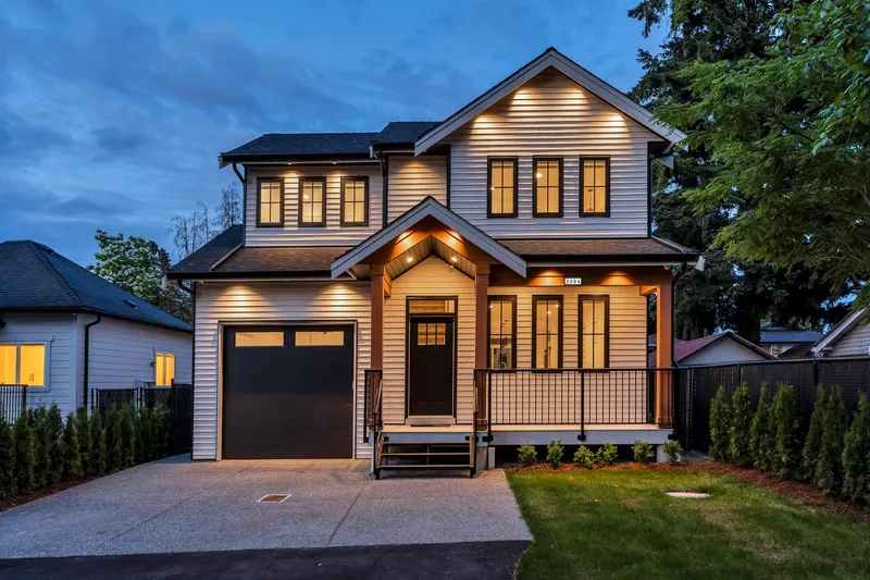 2284 MOULDSTADE ROAD - photo 1 of 25