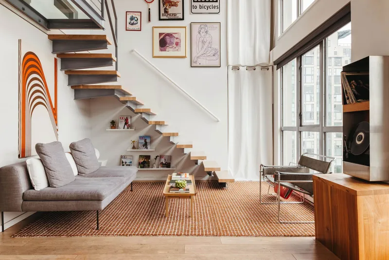 2008 1238 RICHARDS STREET - photo 2 of 15