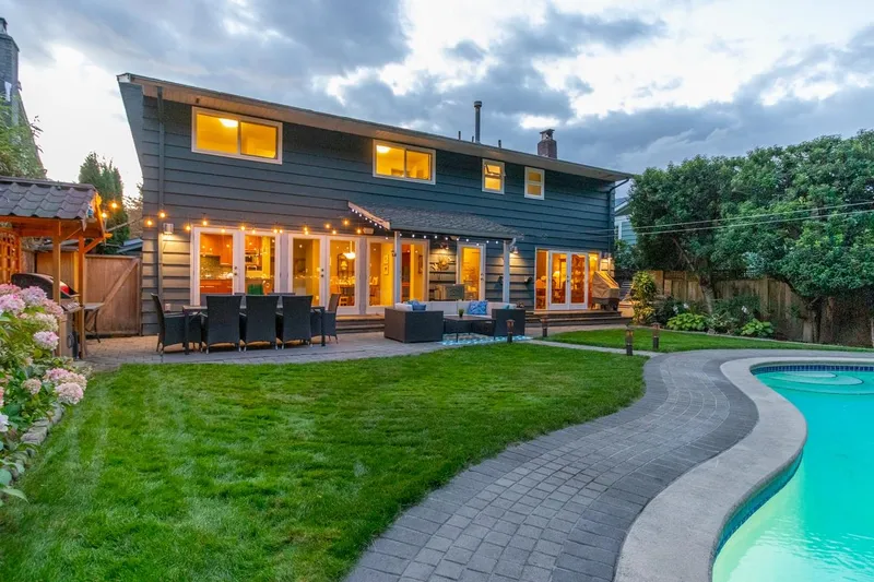 2864 BUSHNELL PLACE - photo 2 of 25