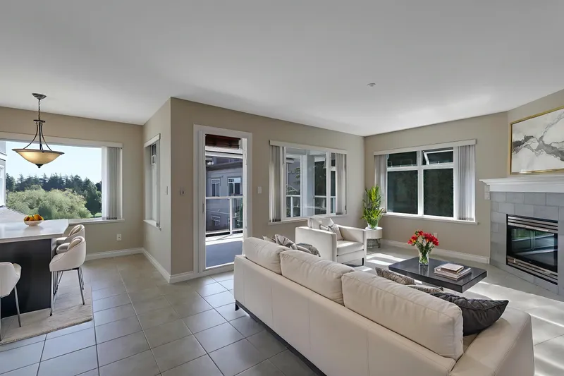 301 1330 HUNTER ROAD - photo 3 of 25