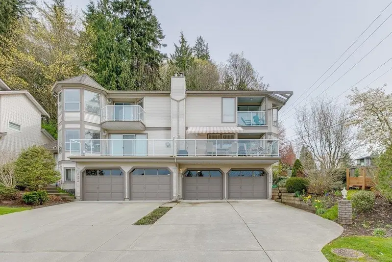 8376 CENTRE STREET - photo 1 of 25