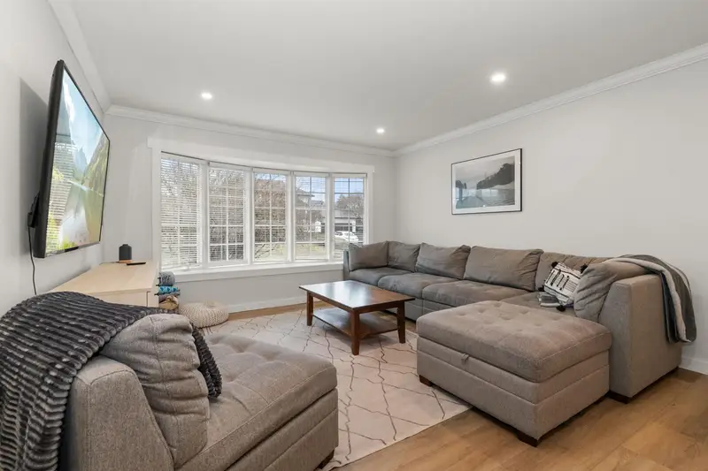 45578 WORTHINGTON PLACE - photo 3 of 25