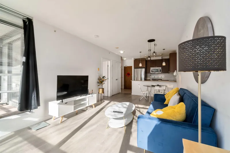 502 7360 ELMBRIDGE WAY - photo 2 of 19