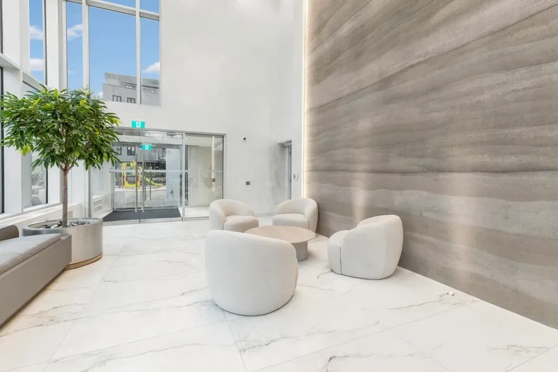 1909 5685 HALLEY AVENUE - photo 4 of 25