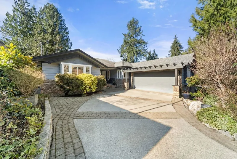 759 WINONA AVENUE - photo 1 of 25