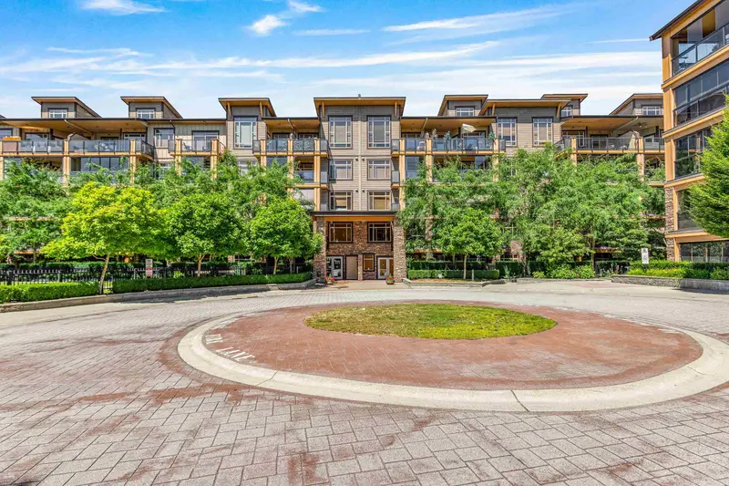 356 8258 207A STREET - photo 3 of 25