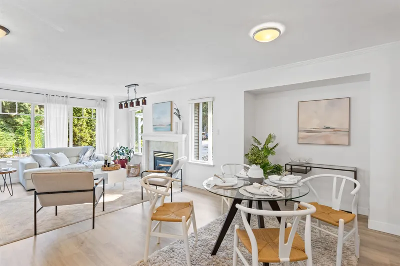 869 SEYMOUR BOULEVARD - photo 2 of 25