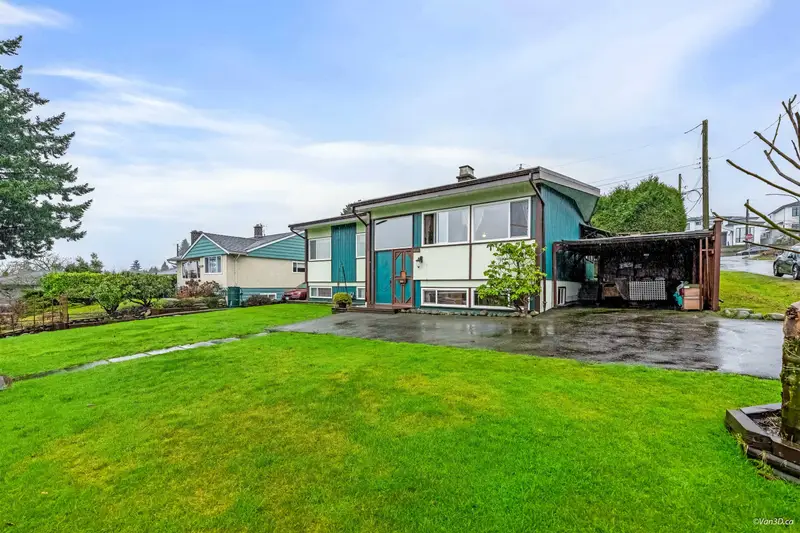 4646 CHARLOTTE COURT - photo 2 of 25