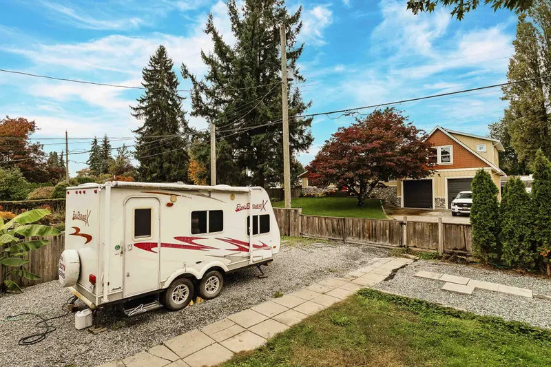 12250 218 STREET - photo 3 of 25