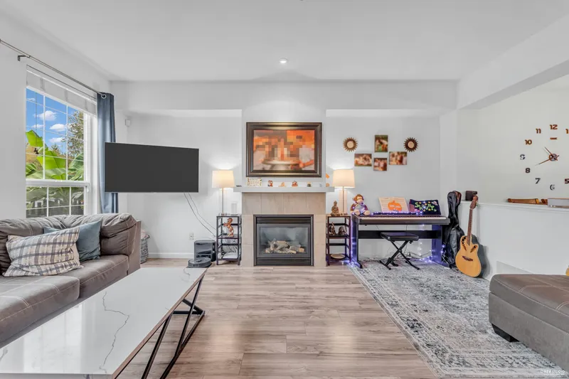 6956 208 STREET - photo 3 of 25