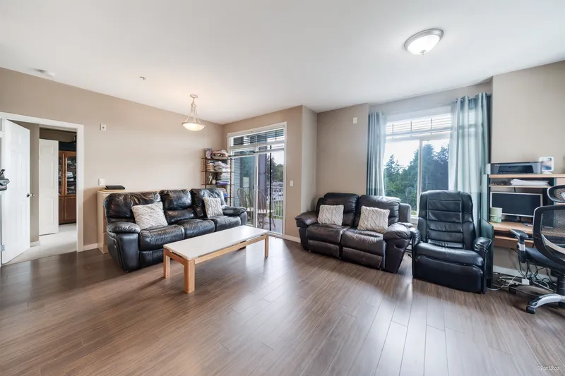 417 13277 108 AVENUE - photo 3 of 25