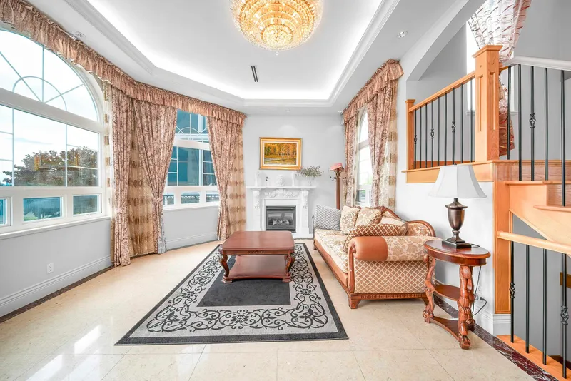 7353 UNION STREET - photo 3 of 25