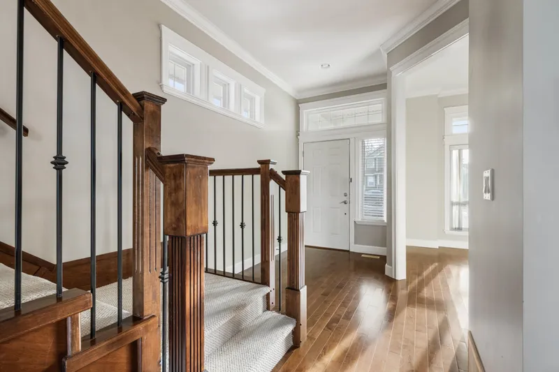 3456 147A STREET - photo 4 of 25