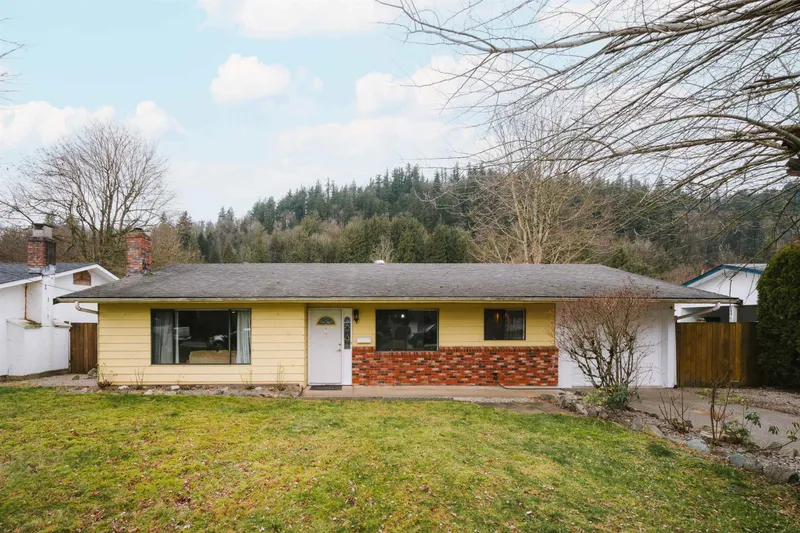 34327 CATCHPOLE AVENUE - photo 1 of 24