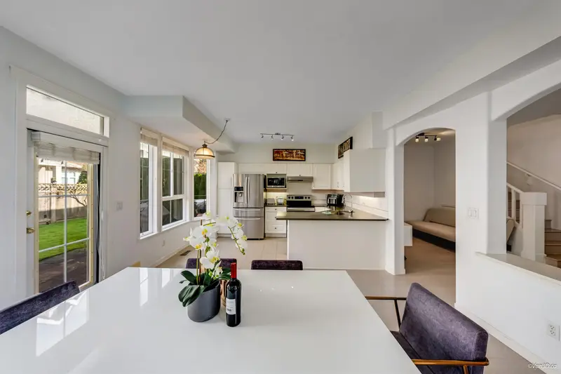 56 6950 120 STREET - photo 4 of 25