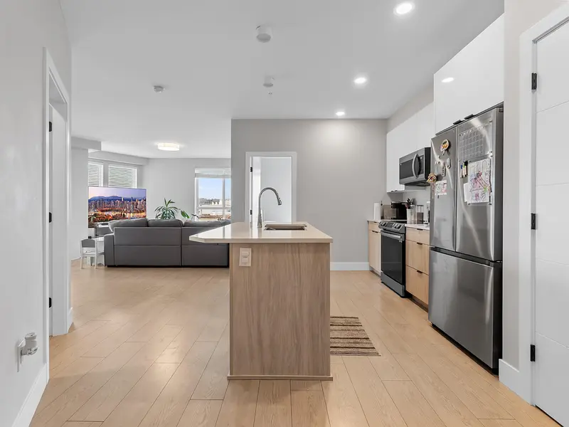 310 20360 LOGAN AVENUE - photo 4 of 25