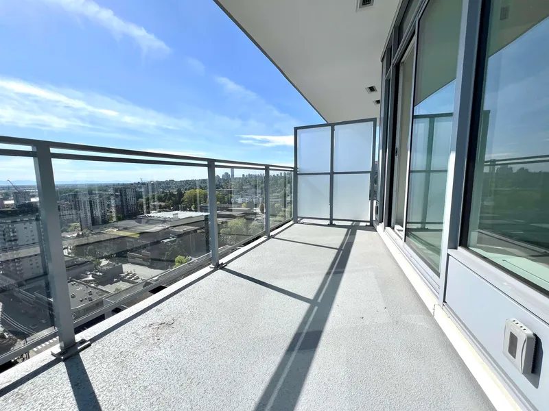 2406 618 CARNARVON STREET - photo 3 of 25