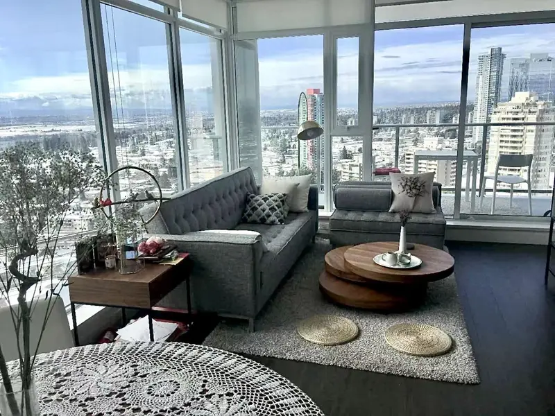 3303 6538 NELSON AVENUE - photo 1 of 25