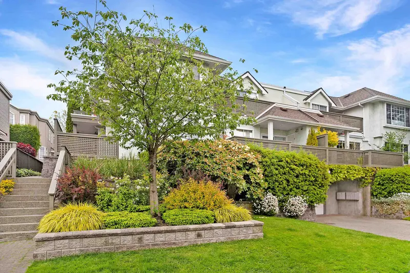 7 232 E 6TH STREET - photo 2 of 25