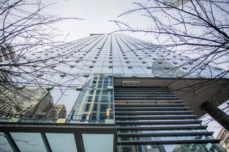 4603 1128 W GEORGIA STREET - photo 2 of 25