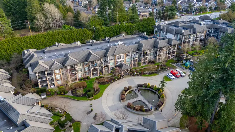 308 15185 36 AVENUE - photo 2 of 25