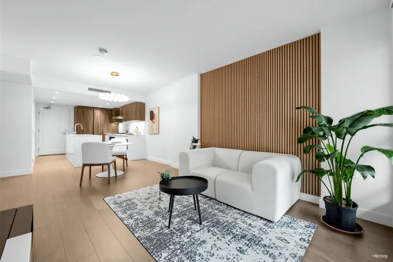 616 6328 NO. 3 ROAD - photo 2 of 25