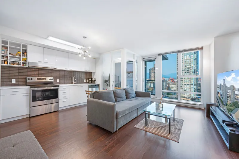 1207 602 CITADEL PARADE - photo 2 of 15