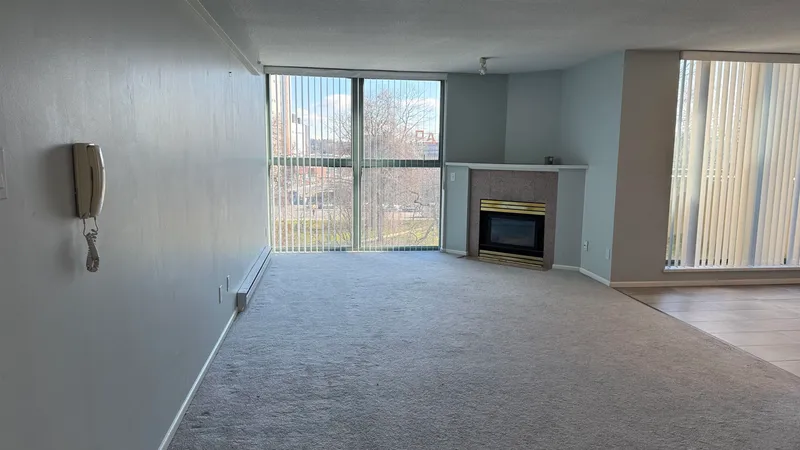 504 1159 MAIN STREET - photo 3 of 13