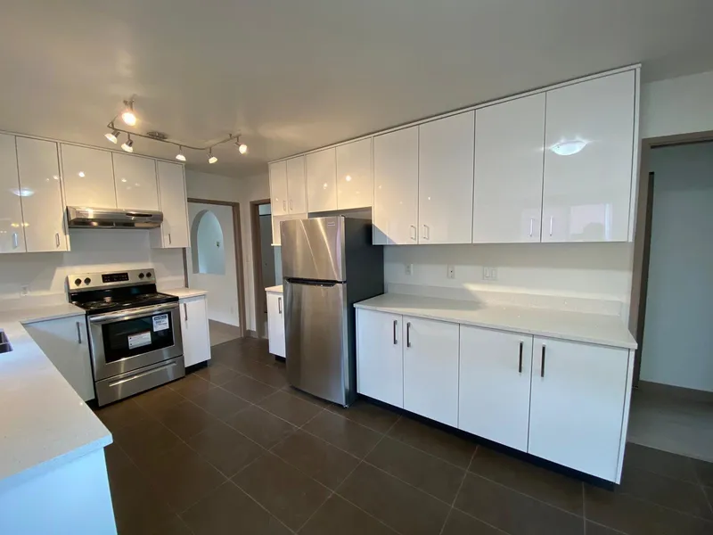 6372 ELGIN STREET - photo 4 of 25