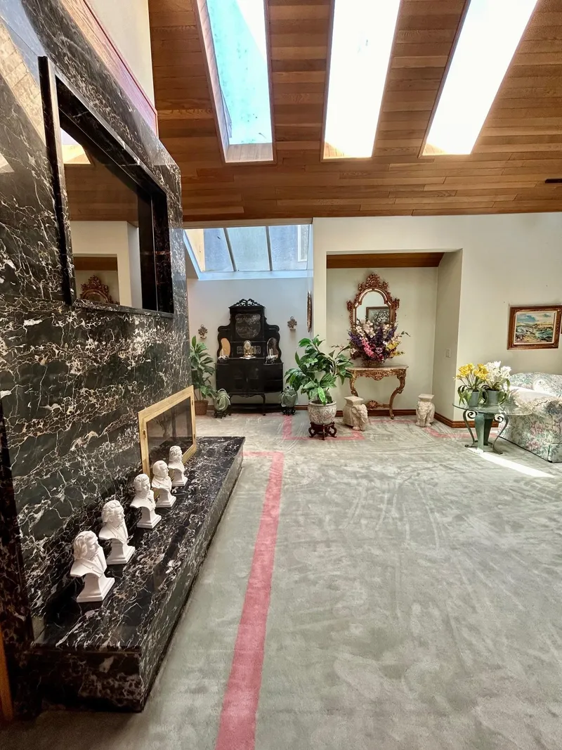 8351 SUNNYWOOD DRIVE - photo 3 of 13