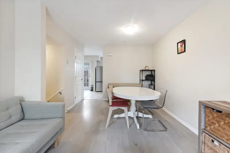 39 14855 100 AVENUE - photo 4 of 25