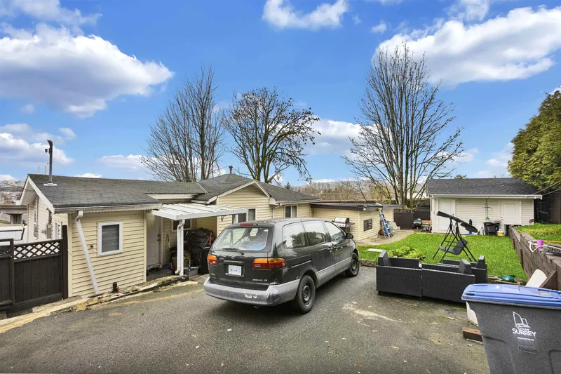 12943 112 AVENUE - photo 3 of 25