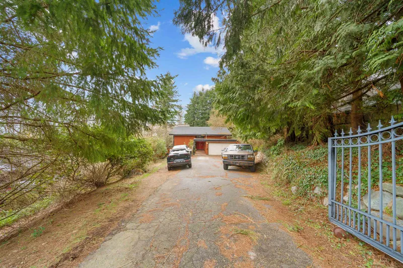 7701 HORNE STREET - photo 1 of 25