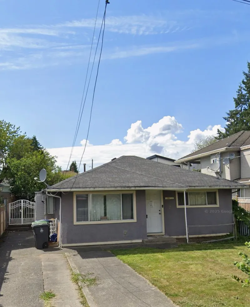 10923 132 STREET - photo 1 of 1