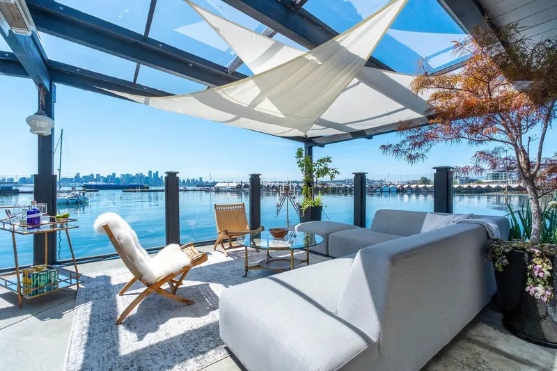 A27 415 W ESPLANADE AVENUE - photo 1 of 25