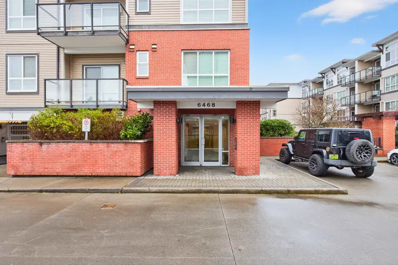 310 6468 195A STREET - photo 4 of 25