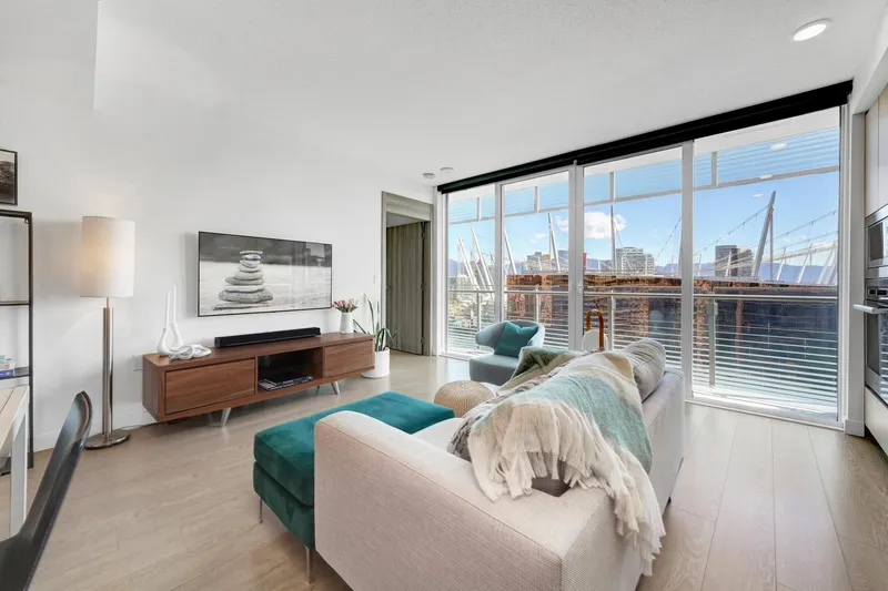 2006 89 NELSON STREET - photo 1 of 25