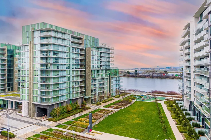 706 6688 PEARSON WAY - photo 1 of 25