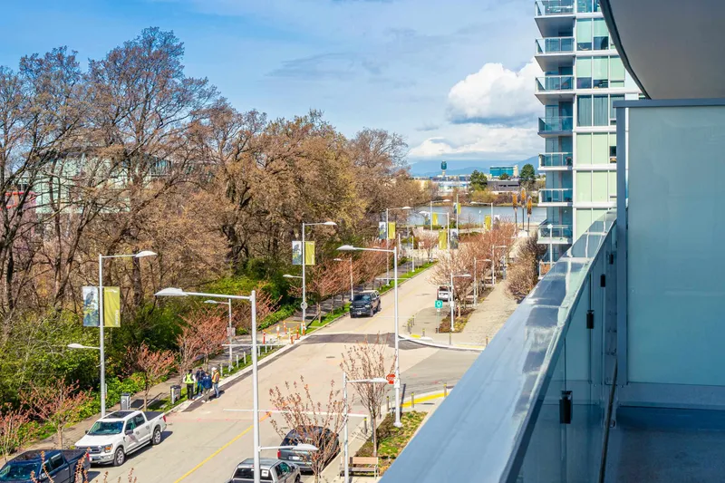 706 6688 PEARSON WAY - photo 2 of 25